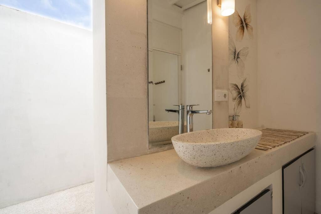 Kainara 2 - Cozy In Center Of Villa *